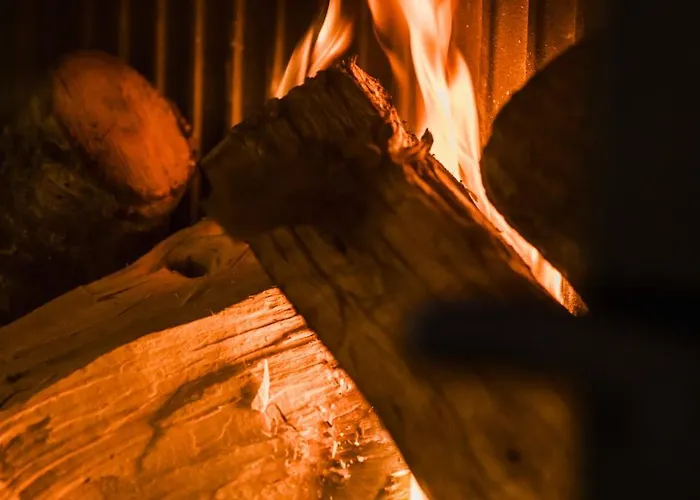 Armakas בית הארחה 3*